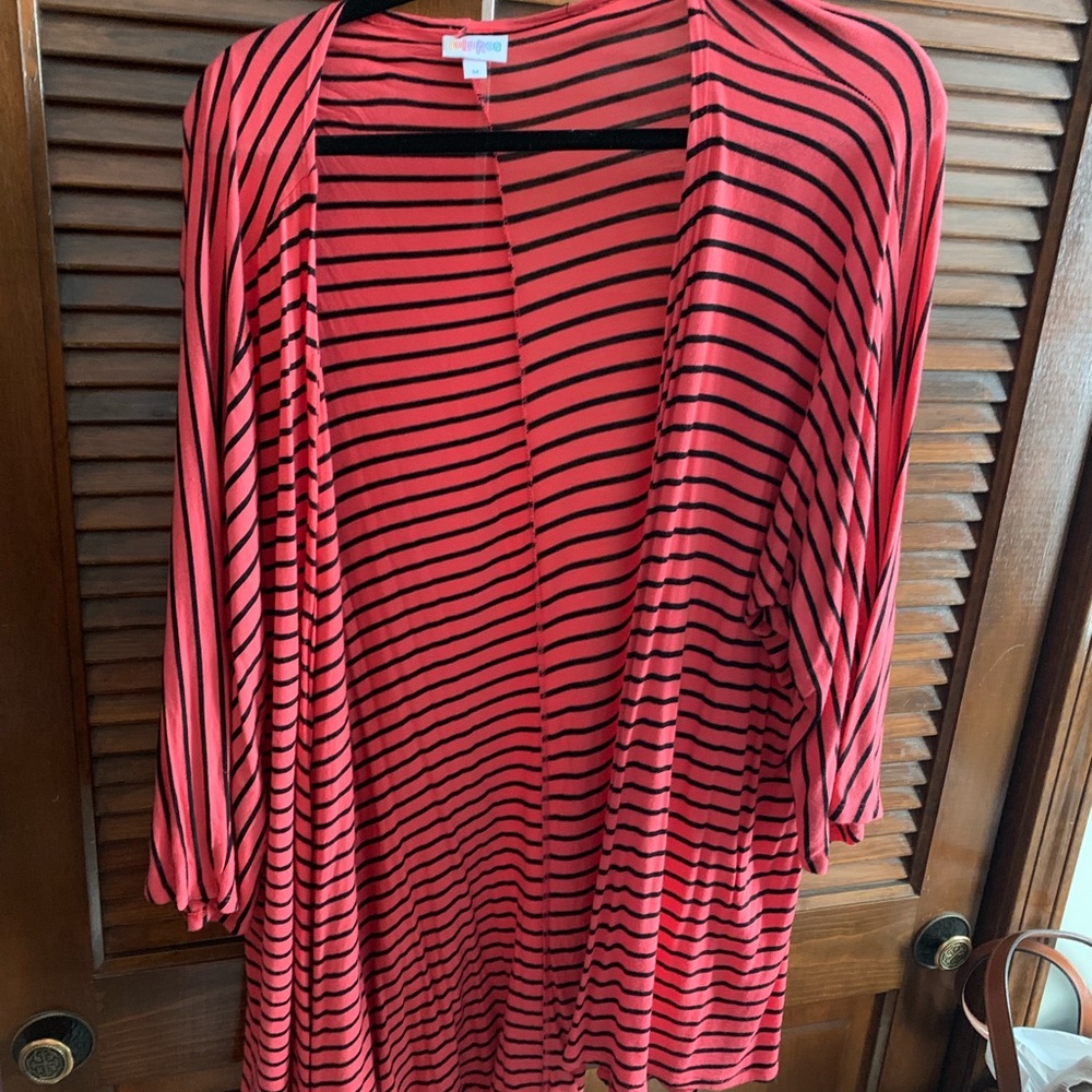 Lularoe Lindsay kimono